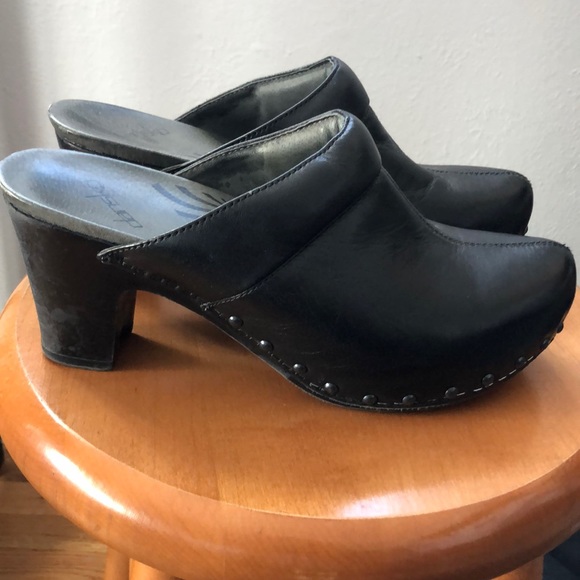 Dansko Mules, Rae - Picture 2 of 4